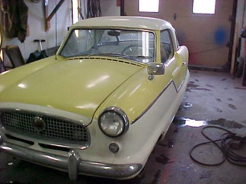 old car - It is an old car.If you want you can see the back side of this car in another photo.