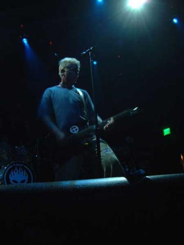 dexter in show - the offspring perform at a show