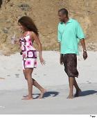 beyonce - beyonce in the beach