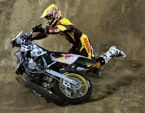 Pastrana crash - Trying to 360 barspin on dirtbike, but fork sucks