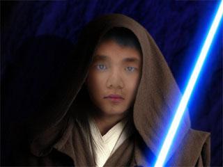I am in Starwars - I editted this picture by myself, using photoshop. I will post the trick on my blog soon. Check it out and subscribe to my blog by simply enterring you email address on the right side of the blog page.   here is my blog: http://avateck.blogspot.com