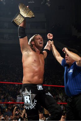 Edge - standing on ropes