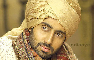 Abhishek Bachchan - Bollywood actor Abhishek bachchan is a good actor and looks handsome