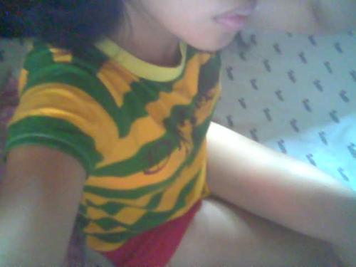 me.. - this is me jsut doing silly pose...