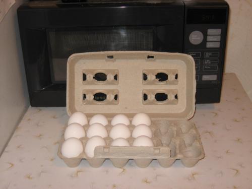 Eggs and a Nuker - Can they easily be scrambled in the microwave?