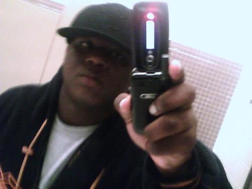 playin around wit my crappy phone  - lol