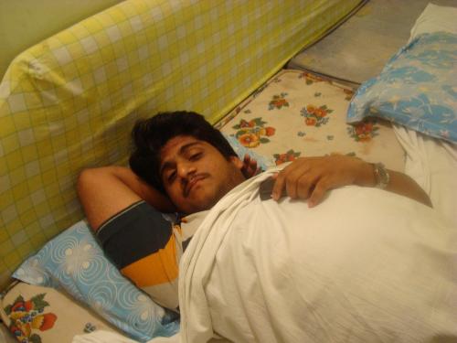 I'm wat I'm - I like to sleep while i feel bored..so that leaving the world of burdens just like a school boy..........