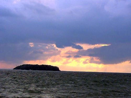 Sunset at Put-In-Bay, OH - Wonder sun set while I was camping at Put-in-Bay, OH.