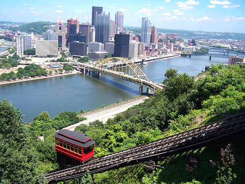 Pittsburgh Incline - A beautiful picture of the Pittsburgh skyline and the incline.