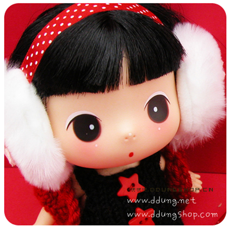 duing duing - She is my favouritest doll ,her name is duing duing