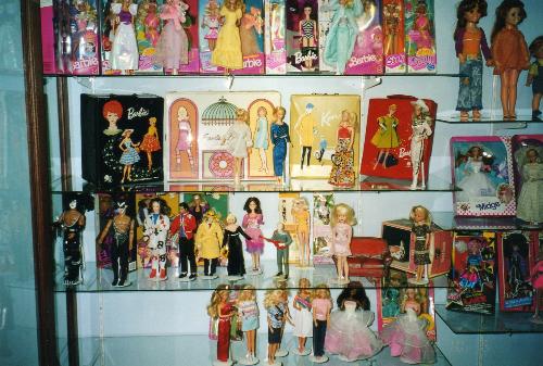 doll collection - doll cabinet
