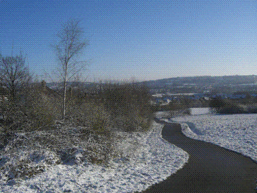 April 2008 in England - Late snows bring spring chaos to the roads and fields of Britain
