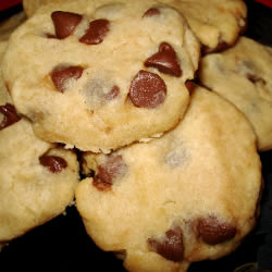 Chocolate Chip Butter Cookies - Homemade Chocolate Chip cookies using only three ingredients. It came out amazing