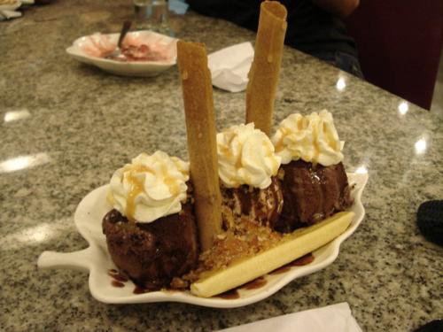 sweet! - choco banana split parfait. delicioso!