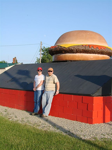 hamburger - world's largest burger
