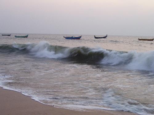 Stroll in Beach - Pretty evening and a nice stroll along the beach