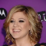 kelly clarkson - one of a nice singer