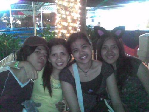 at the amusement park - smile! =D