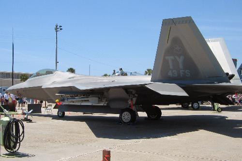 f-22 - F-22 at air show