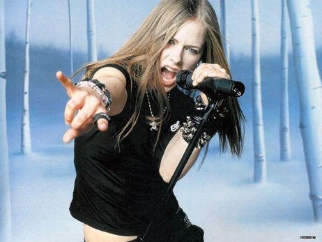 Avril Lavigne - my fav singer...................