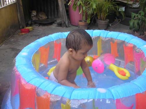 mini pool  - swim