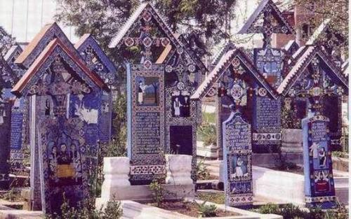 happy cemetery - well you can see the vivid colours!