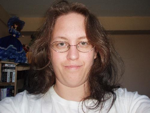 Me - This is a picture of myself, taken just a few days ago. (No make-up) I am married, mom of 4, 34 yrs old, a Leo, born July 25, 1973, a mail carrier, network marketer and psychic consultant/advisor.