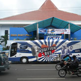 Indonesian Idol - Audition Bus
this image was copied from official website of indonesian idol