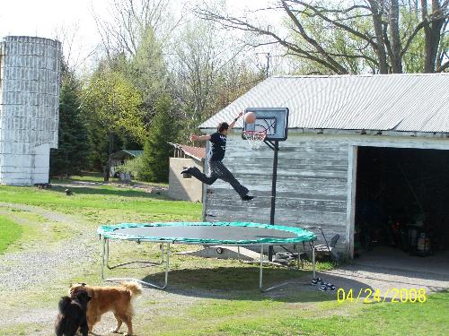 creative entertainment - my son curing his bordem LOL creative entertainment - my son curing his bordem LOL