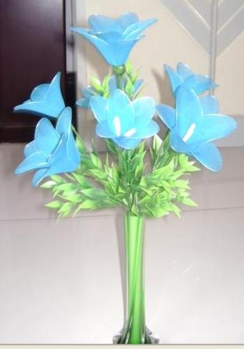 Ronde flower - the main material is sock, just $ 0.1 for a piece.