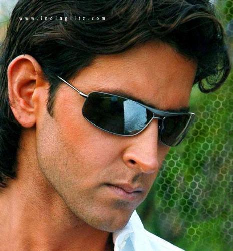 Real Superstar !! -  Kya kahoon iske baare me .......he is the BEST !!!