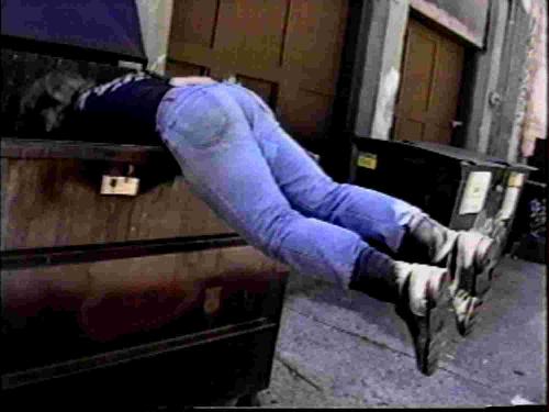Dumpter diving wutwut - dumpster diving guy man