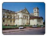 Christian cathedral -  Christianity in India dates back to Portugese and British Rule in India. The Catholic Churches and Cathedrals of that era speak of the grandeur of their lifestyles and the dedication of the missionaries. Christianity in India is as old as world Christianity. There are 25 million Christians in India which is just below 3% of the total population of the Country. Diversity of Christians is noticeable: Syrian Christians, Knanaya Christians, Goan Christians, Tamil Christians, Anglo-Indians, Naga Christians, etc are the main. They differ in language, social customs and economic prosperity. Christians play a decisive role in the fields of education, social work and even in politics.