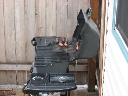 bbq - Brats in the rainfall bbq - Brats in the rainfall
