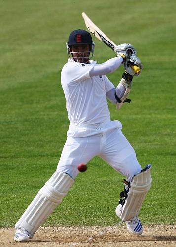 Owais Shah - England batsmen OWAIS SHAH in action