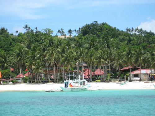 The Sublime Beauty of Boracay Island, Philippines. - The majestic yet sublime beauty of Boracay Island continuously captivates the hearts of many around the world. It's peaceful and quite environment and the hospitality of people enthrall many tourists to visit the place every year.