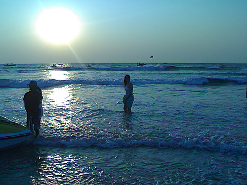 beautiful BAGA BEACH! - dats da evening at baga beach goa.. i put some effect on it.. hows it guys?