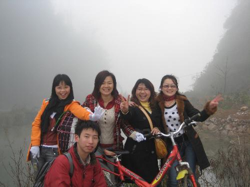We're still alive! - Through 3 hours' bicycling in foggy, we were so glad that we were still alive!