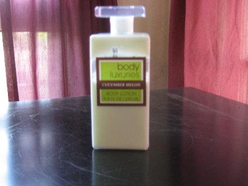 Cucumber lotion - for my dry feet