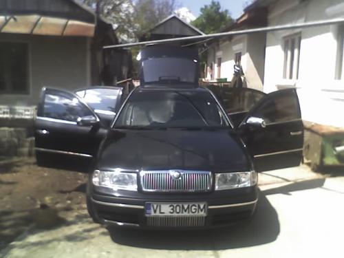Skoda Octavia - Skoda Octavia 1.9TDI...black...full option...;)