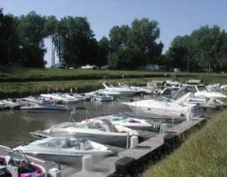 Can you find our boat? - We own a Sea Ray, and visit the river quite often on the weekends.  Sometimes it would be nice to go boating during the weekdays, when it is not so crowded.