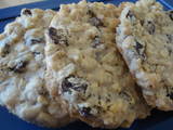Oatmeal Cookies - Some oatmeal raisin cookies