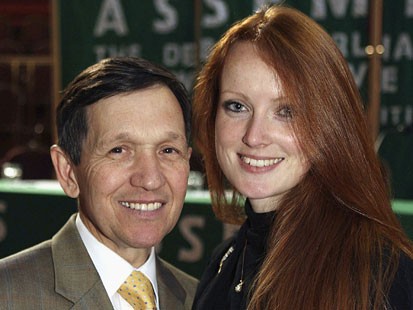 My dream man... get her outta there! - Kucinich.. just replace his gorgeous wife with me!