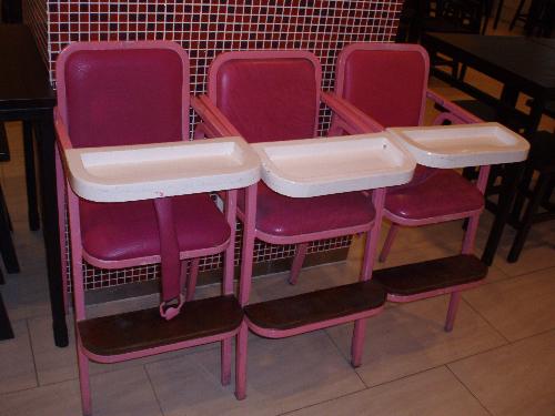 baby chairs - Many toddlers feel pleasant and enjoy eating themselves sitting in the baby chair in restaurant.