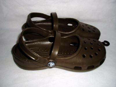 CROCS sandals  - CROCS beach sandals in brown
