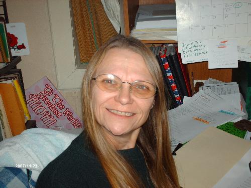 Wroking at home in ohome office - This is it people. simple & easy a few mintues a day. wonderful and now there's new money on the table. FOr the taking.  I'd love to get some of the bonus money and let me help you get it too. www.yukon2.biz   you not going to believe this.  The bonus money is hugh.  Unheard of by another companies  out there.   cpack27