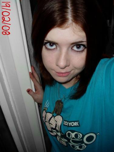 Tabsys shirt. - i like wearing other peoples clothes :)