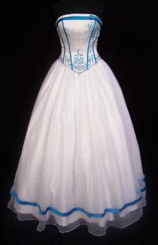 Wedding Dress  - Sister-in-laws wedding dress. White/Blue
