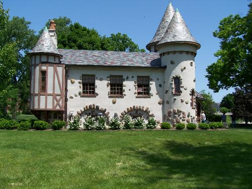 Park - Building in a Michigan park
