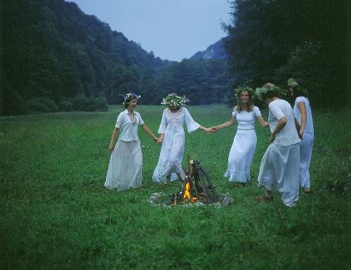 girls - girls night out